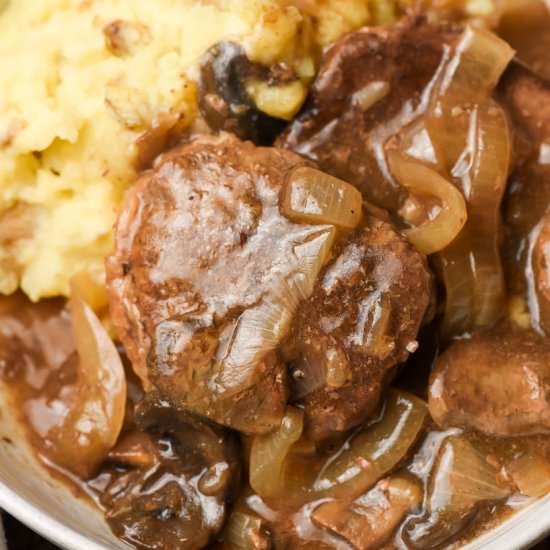 Crock Pot Round Steak - Recipe photo by Neighborfood