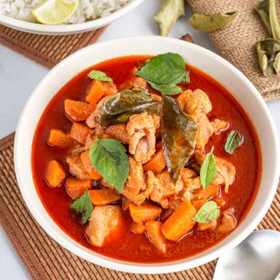 Thai Red Chicken Curry - Recipe photo by Priyanka DK