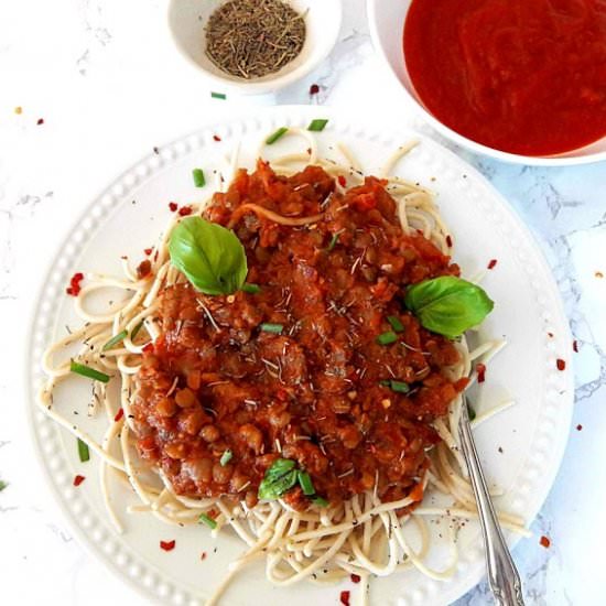 Spaghetti Lentil Bolognese - Recipe photo by ProfusionCurry