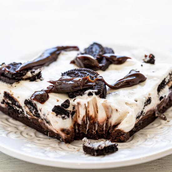 Mississippi Mud Pie Bars - Recipe photo by Averie