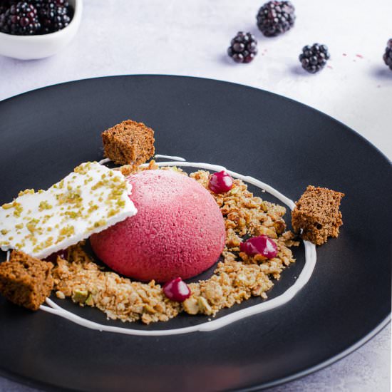 Blackberry Parfait - Recipe photo by lostinf00d