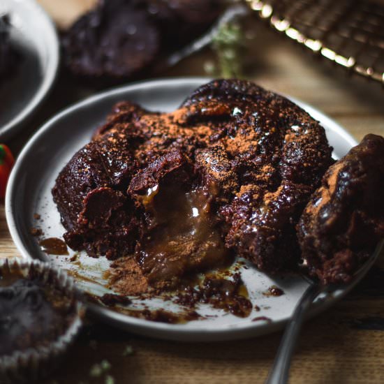 Paleo Molten Lava Cakes - Recipe photo by thebananadiaries