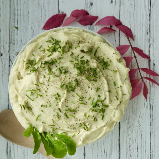 Creamy Cauliflower Mashed Potatoes - Recipe photo by HookedOnPlants