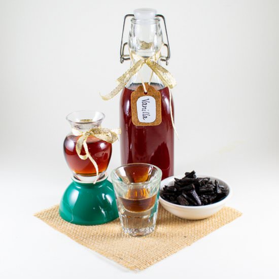 How to Make Vanilla Extract - Recipe photo by a meal in mind