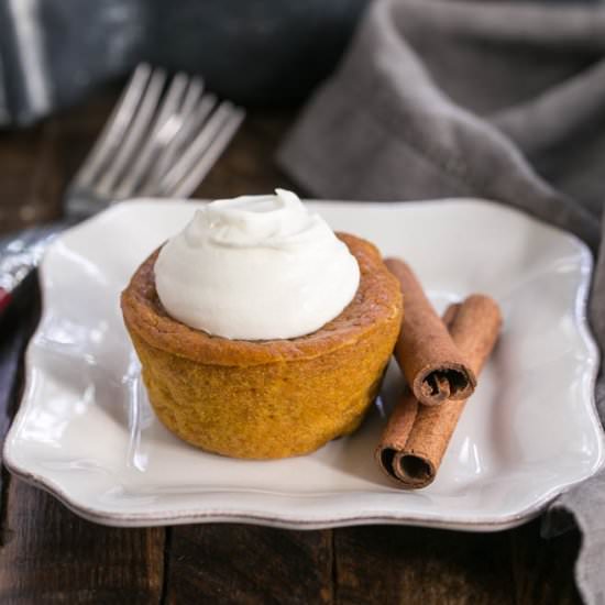 Pumpkin Pie Cupcakes - Recipe photo by thatskinnychickcanbake