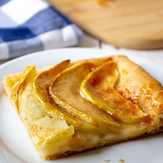 Apple Tart - Recipe photo by BeyondtheCoop