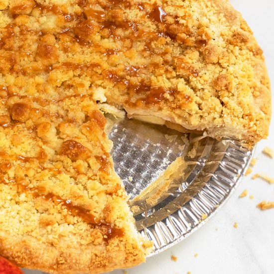 Apple Crumble Pie - Recipe photo by Cakewhiz