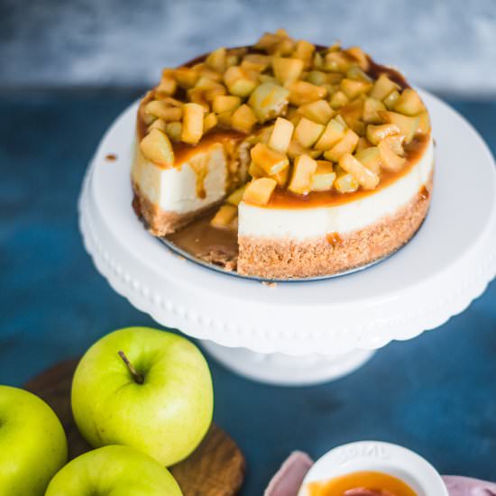 Instant Pot Caramel Apple Cheesecake - Recipe photo by shintasimon