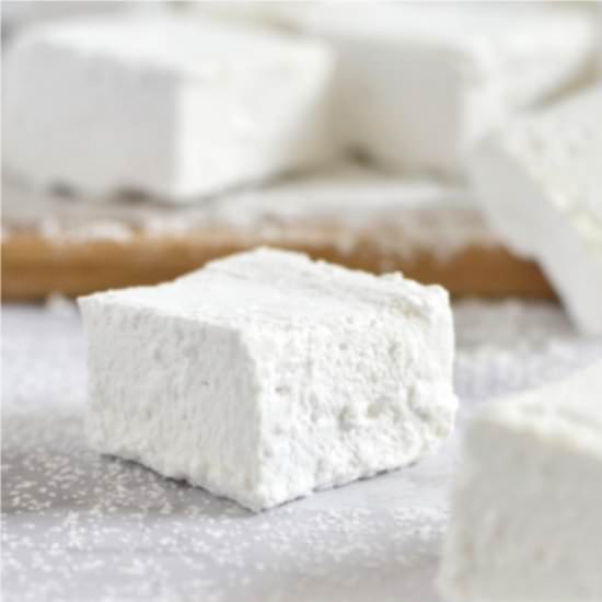 Easy Homemade Marshmallows - Recipe photo by TwoSugarBugs