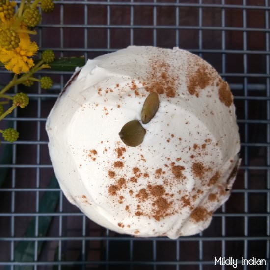 Pumpkin spice butter cream frosting - Recipe photo by Mildlyindian