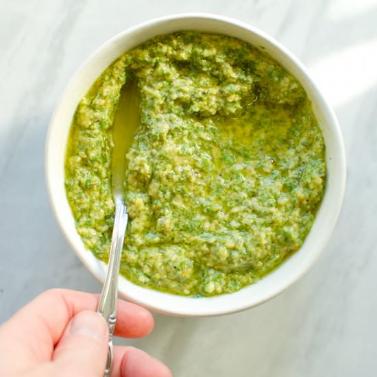 Mama Domino's Vegan Pesto - Recipe photo by Willamettetransplant