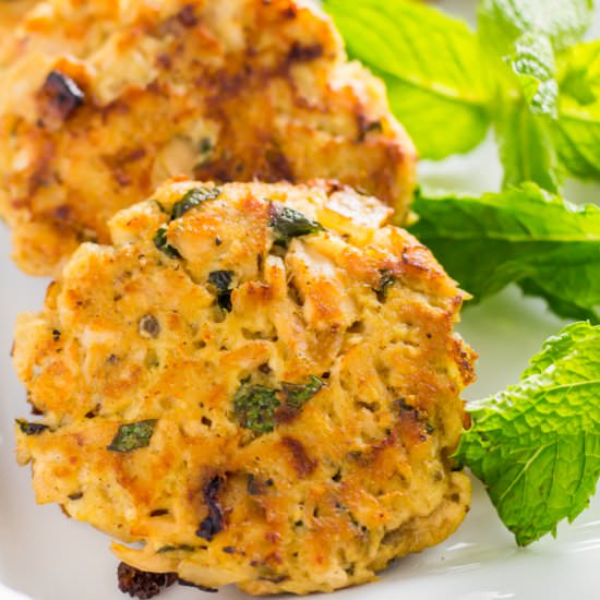 Onion and herb keto tuna cake - Recipe photo by sugarlesscrystals