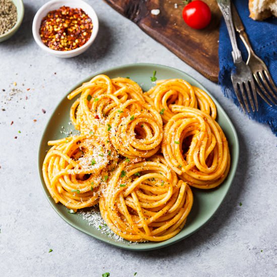 Bucatini all'Amatriciana - Recipe photo by Garden in the kitchen