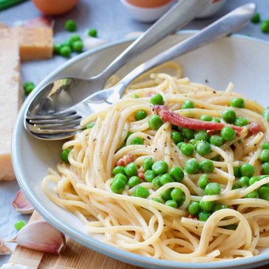 How To Make Carbonara Sauce - Recipe photo by joskitchenlarder