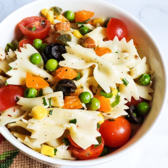 Easy vegan pasta salad - Recipe photo by greenbowl2soul