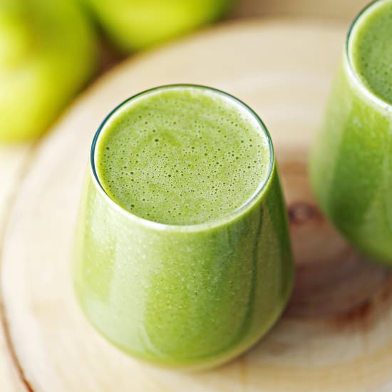 Cinnamon Pear Green Smoothie - Recipe photo by Yay For Food