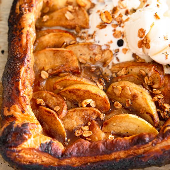 Easy Apple Tart - Recipe photo by pageandplate