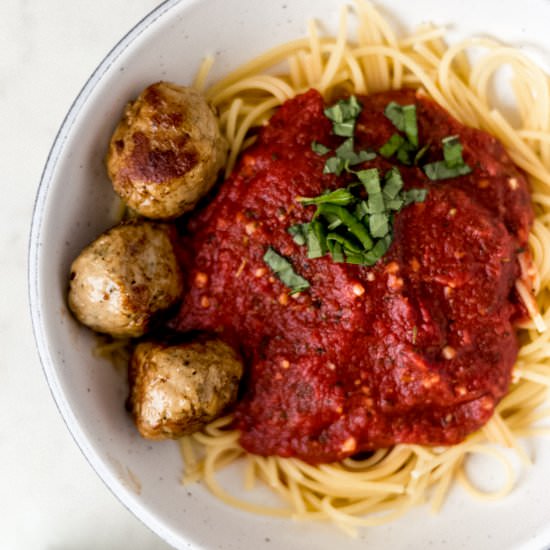 Easy Homemade Pasta Sauce - Recipe photo by Simplylakita