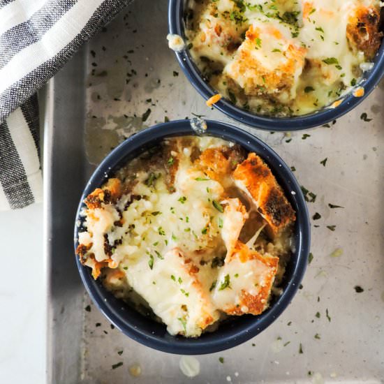 Slow Cooker French Onion Soup - Recipe photo by Fresh Fit Kitchen