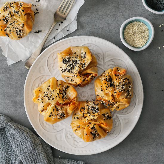 Mini veggie phyllo parcels - Recipe photo by vanillafrost4