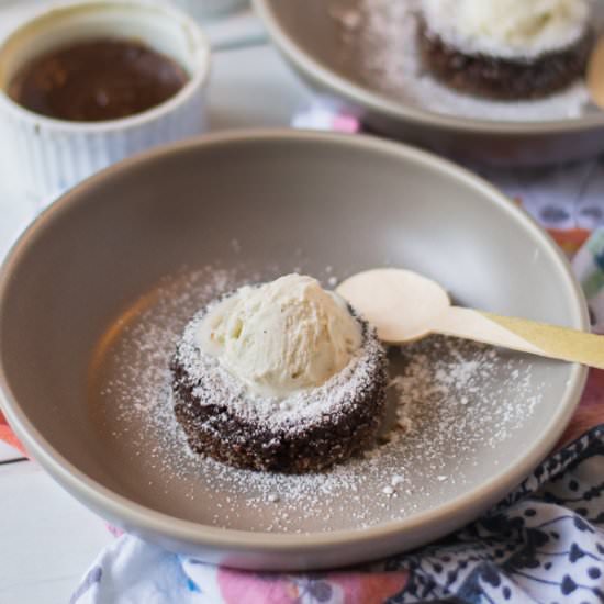 Chocolate Molten Cakes - Recipe photo by ambslovesfood