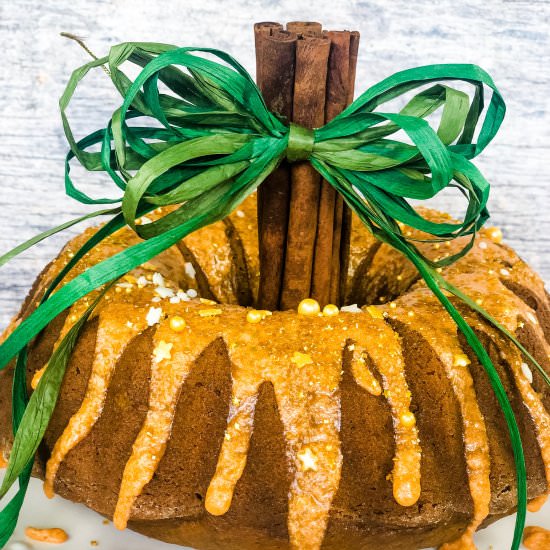Vegan Cream Cheese Pumpkin Cake - Recipe photo by Veggie Fun Kitchen