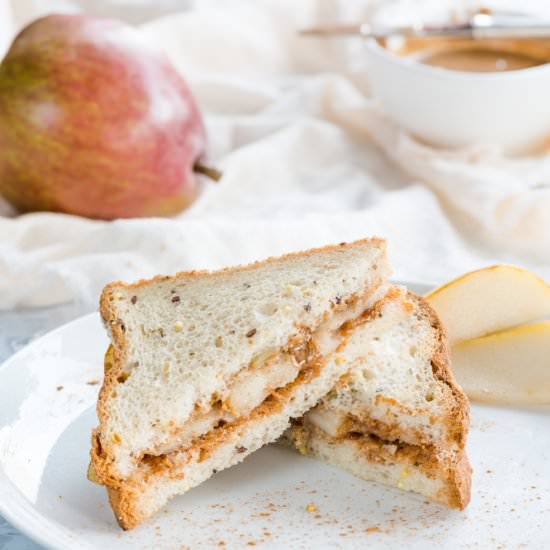 Cinnamon, Almond & Pear Sandwich - Recipe photo by cleanfooddirtygirl