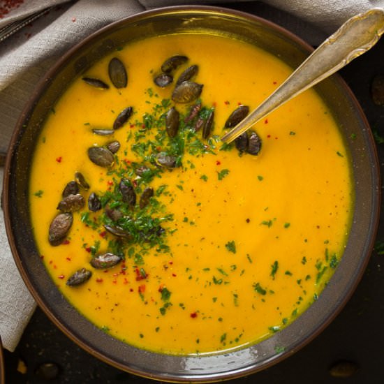 Vegan Roasted Pumpkin Soup - Recipe photo by adinutza