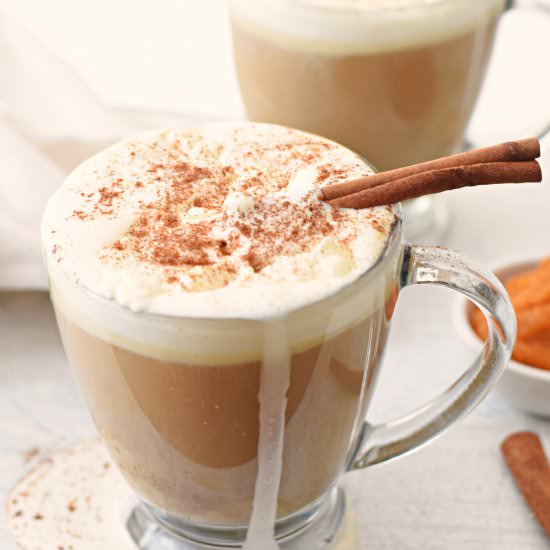 Homemade Pumpkin Spice Latte - Recipe photo by Elke living