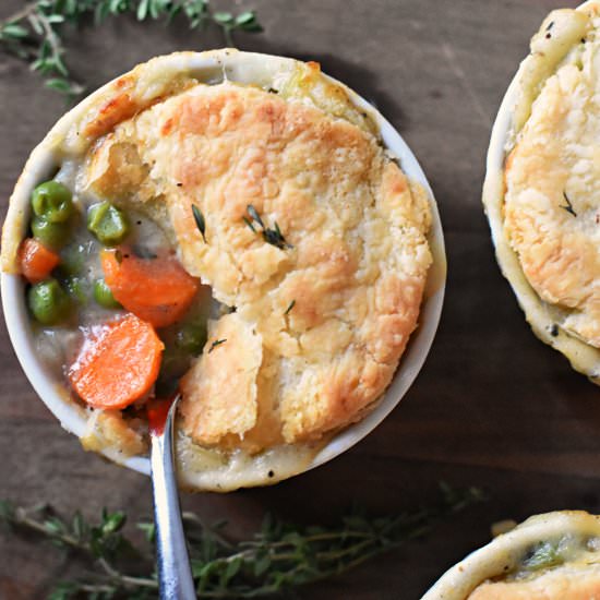 Homemade Mini Chicken Pot Pies - Recipe photo by Elke living