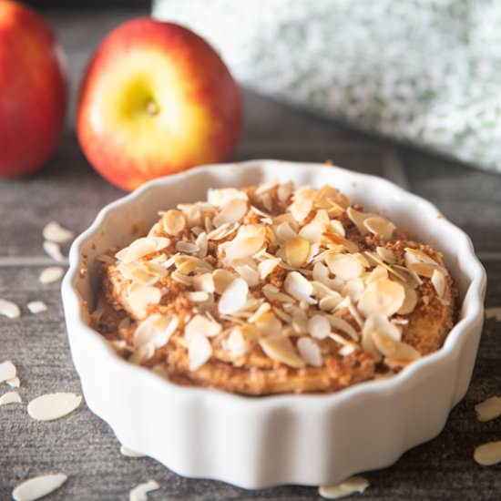 Swedish Apple Crumble - Recipe photo by foodandjourneys