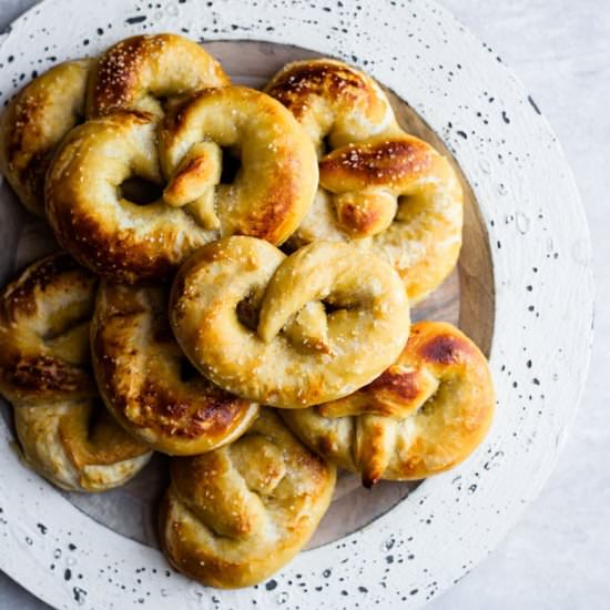 Soft Pretzels - Recipe photo by allthekingsmorsels