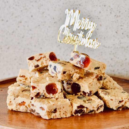 Caramilk Christmas Slice - Recipe photo by cookingwithnanaling