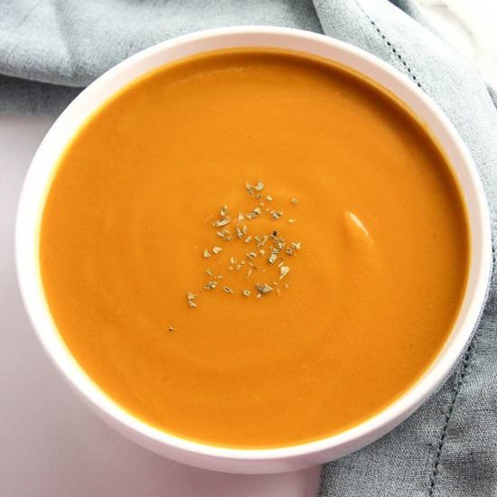 Vegan Tomato Soup - Recipe photo by bakingyouhappier