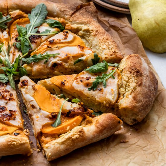 Vegan Pear Pizza - Recipe photo by ShortGirlTallOrder