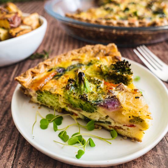 Broccoli Bacon Breakfast Quiche - Recipe photo by Shuangys Kitchensink