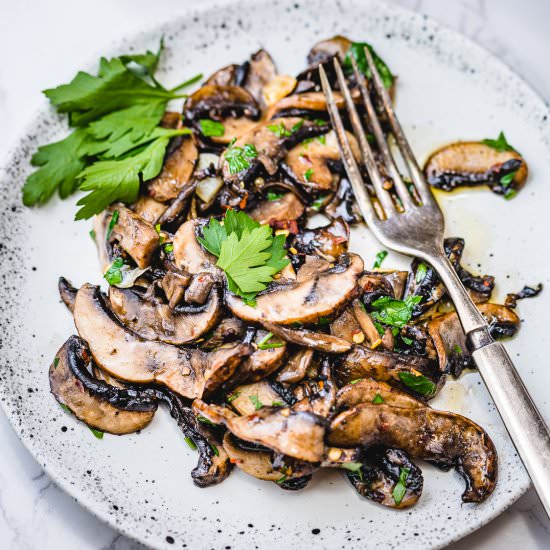 Easy Sauteed Mushrooms - Recipe photo by sipandfeast