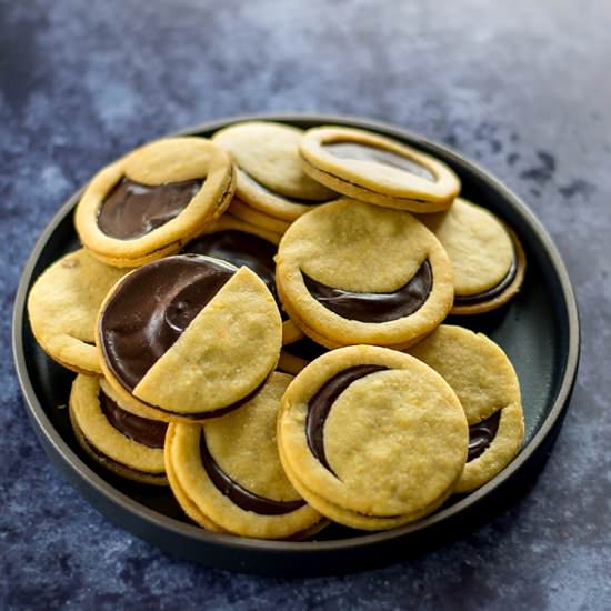 Harvest Moon Phase Cookies - Recipe photo by jojotastic