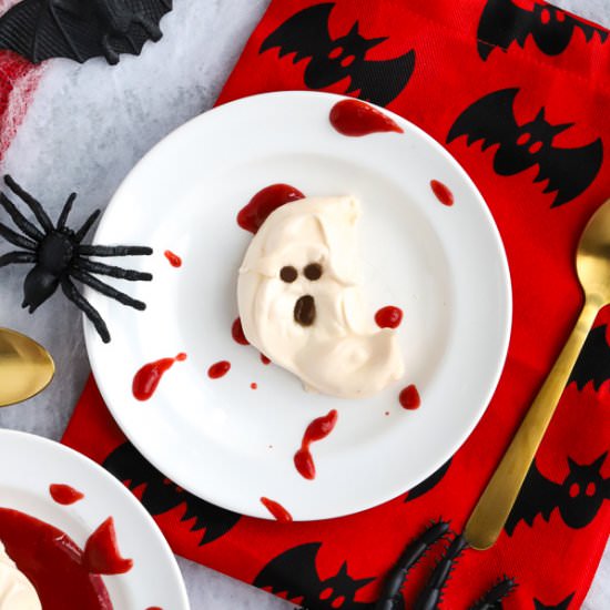 Ghost Meringues - Recipe photo by abakershouse