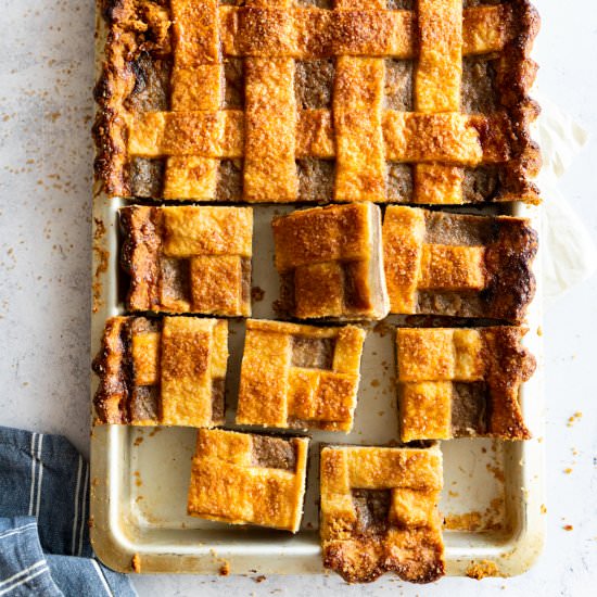 Blueberry Pear Slab Pie - Recipe photo by jernejkitchen
