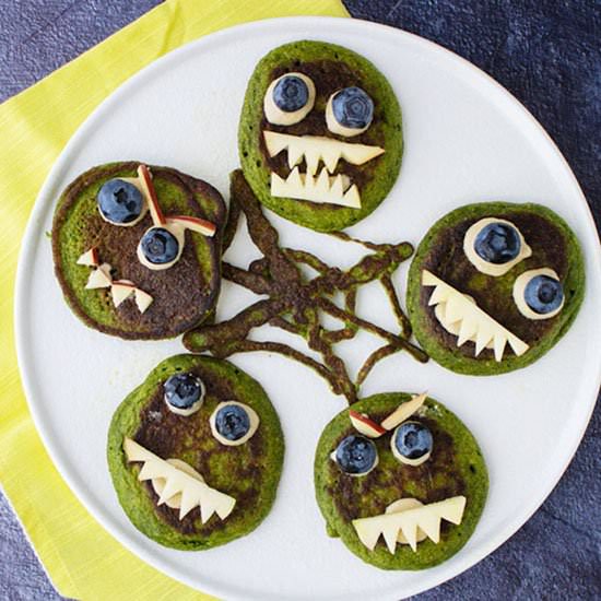 Green Monster Pikelets - Recipe photo by dinnertwist