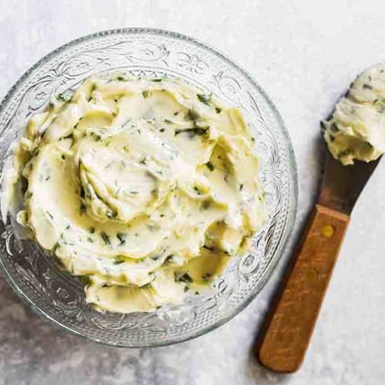 Garlic Butter Recipe - Recipe photo by SundaySupper