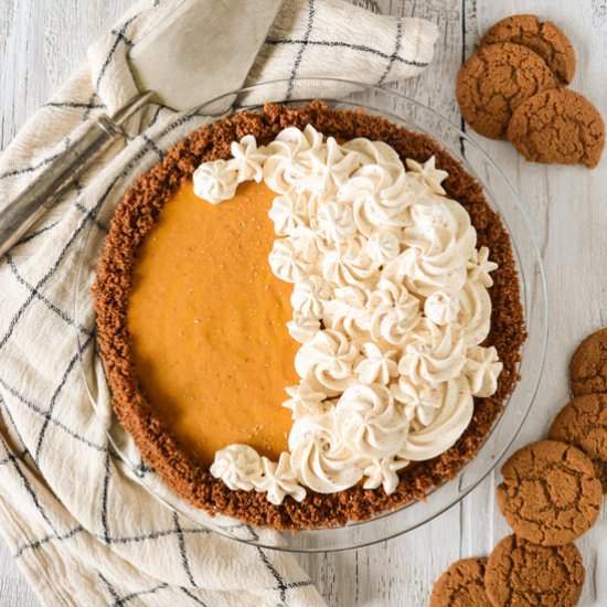 Pumpkin Pie with Gingersnap Crust - Recipe photo by TheCakeChica