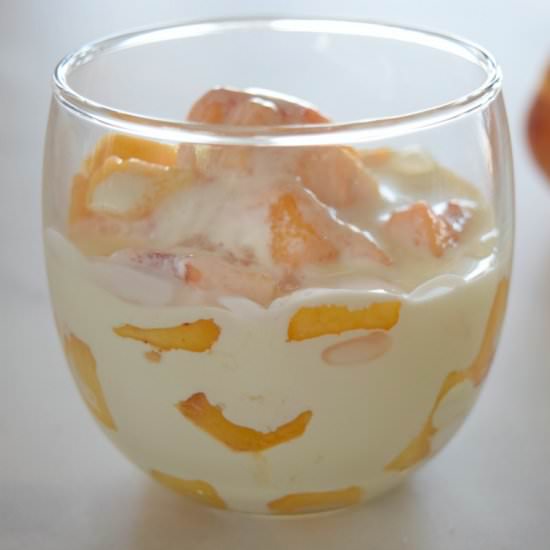 Peaches and Cream - Recipe photo by rchlnielsen