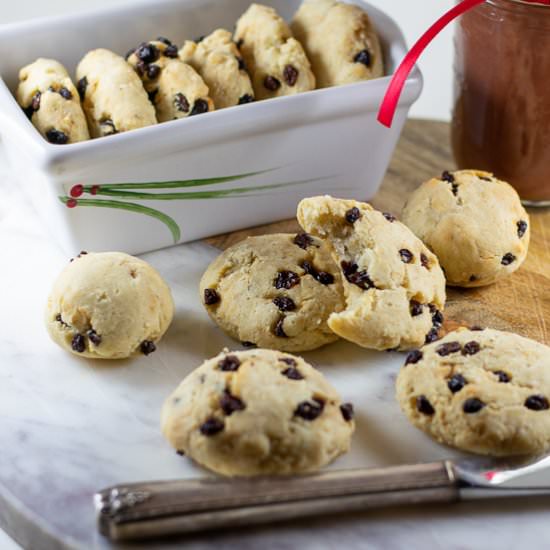 Millet-Currant Biscuits GF, Vegan - Recipe photo by a meal in mind
