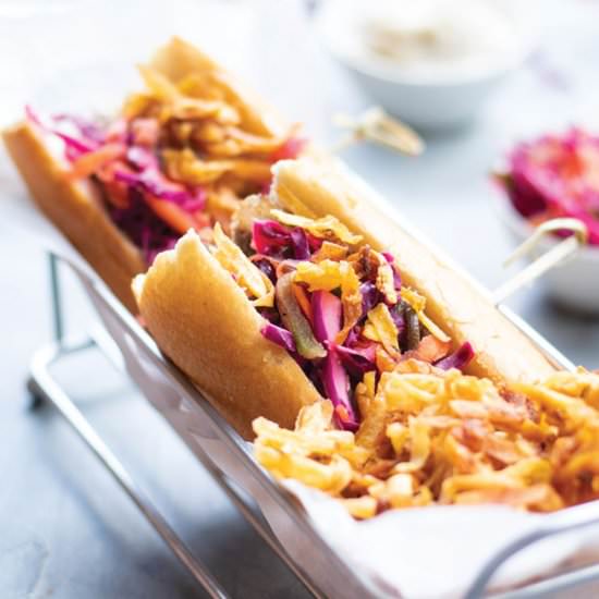 Haitian pork griot sandwich - Recipe photo by tchakayiti