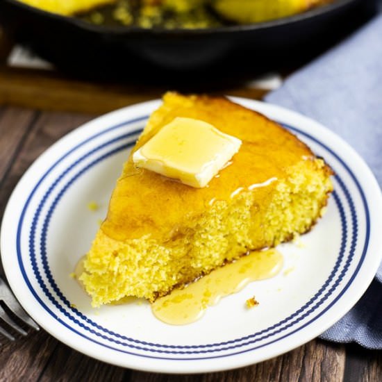 Southern Skillet Cornbread - Recipe photo by thegraciouswife