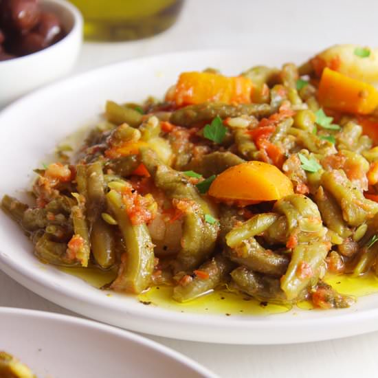 Braised Green Beans - Recipe photo by Sylia from 30 Days of Greek Food