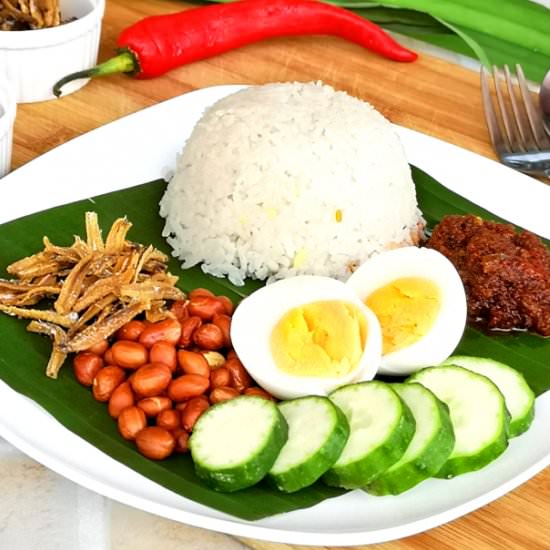 Nasi Lemak 椰漿飯 - Recipe photo by Taste of Asian Food