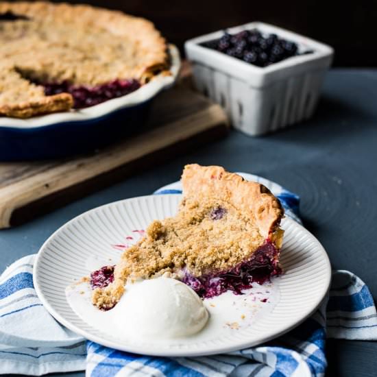 Blackberry Crumble Pie - Recipe photo by RNsKitchen